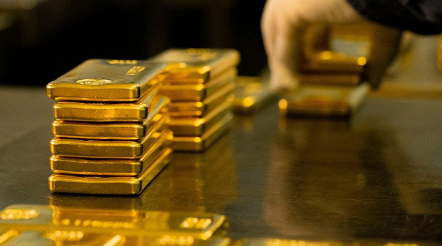 Who can export gold from Zimbabwe