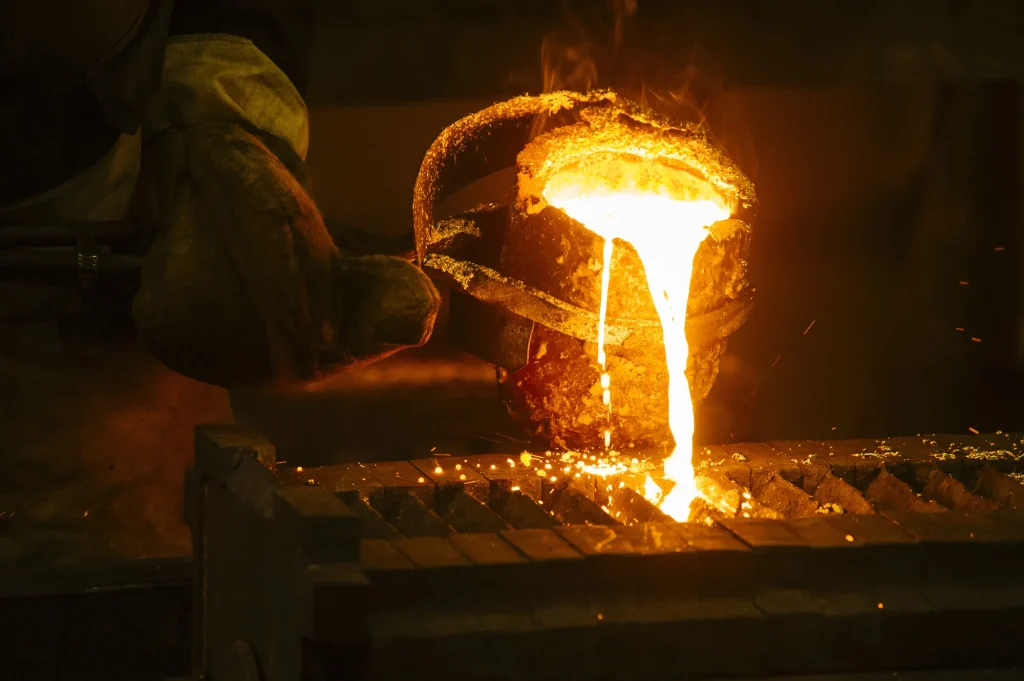 Gold Refineries That Buy From the Public